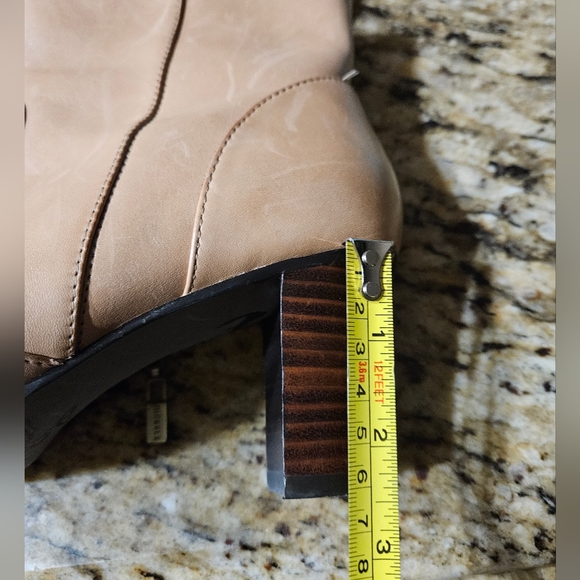 Nickels Soft Leather Boots - Picture 9 of 9